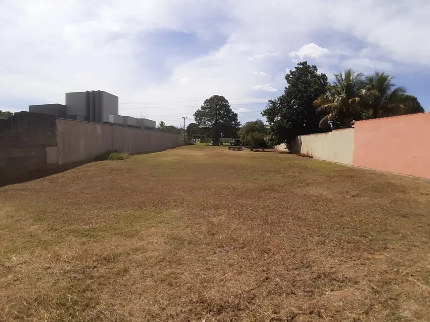 Foto 3 de Terreno / Lote à venda, 1000m2 em Piracicaba - SP