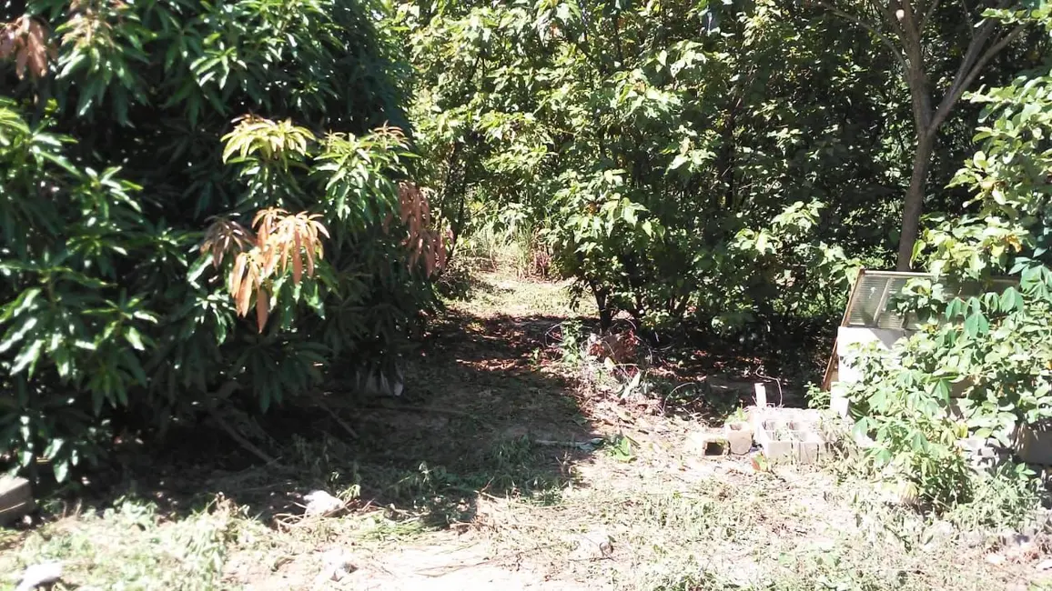 Foto 1 de Terreno / Lote à venda, 1600m2 em Piracicaba - SP