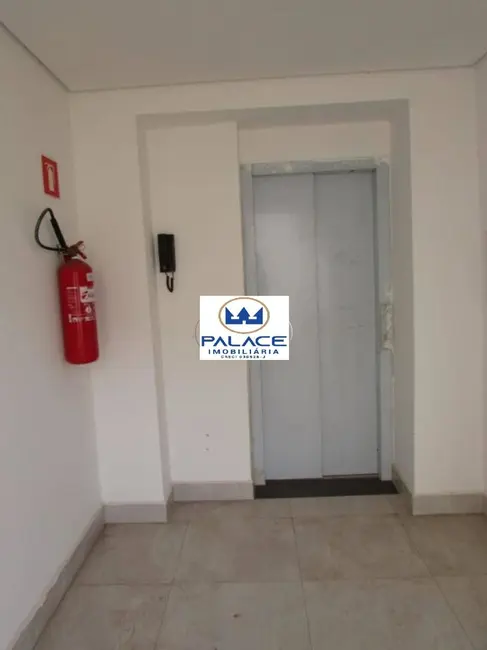 Foto 3 de Loja para alugar, 833m2 em Piracicaba - SP