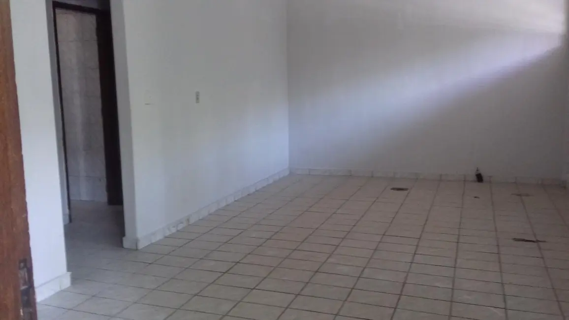 Foto 2 de Casa Comercial à venda e para alugar, 166m2 em Piracicaba - SP