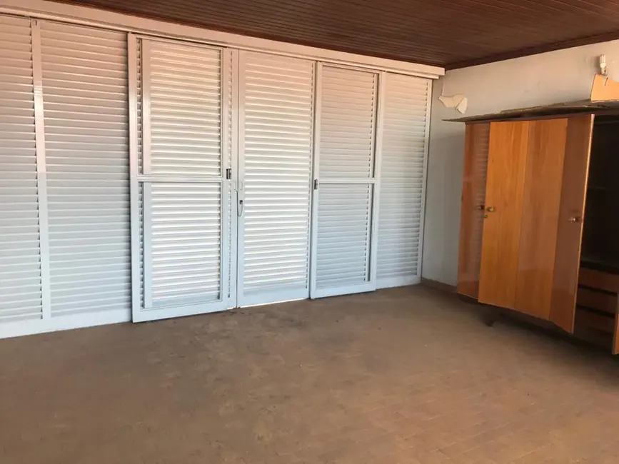 Foto 2 de Casa Comercial com 3 quartos à venda, 150m2 em Piracicaba - SP