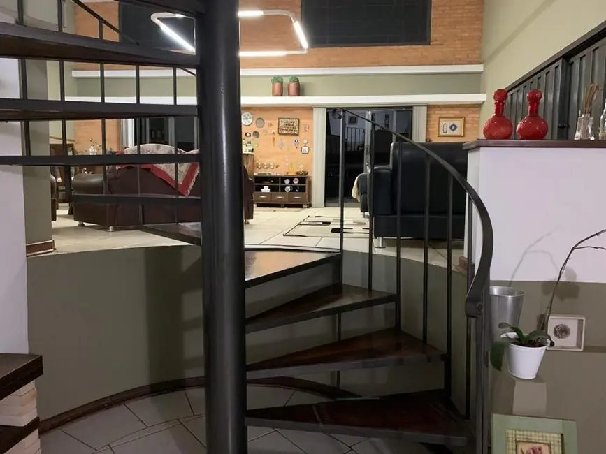 Foto 3 de Casa com 3 quartos à venda, 365m2 em Piracicaba - SP