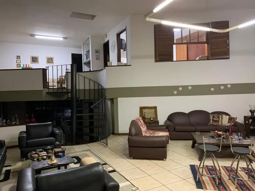 Foto 6 de Casa com 3 quartos à venda, 365m2 em Piracicaba - SP