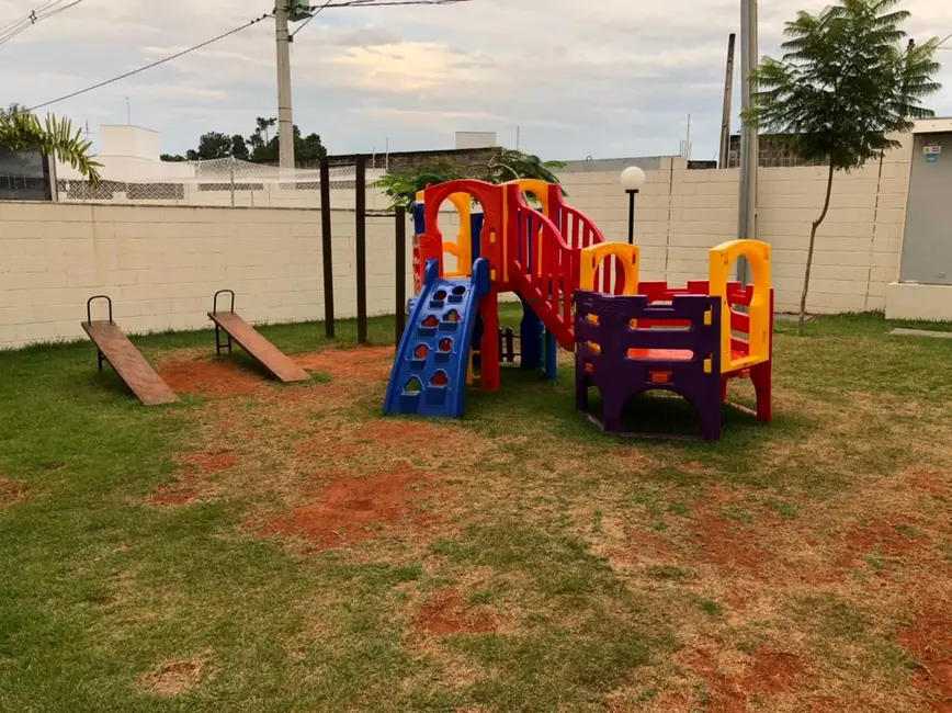 Foto 2 de Apartamento com 2 quartos à venda e para alugar, 51m2 em Piracicaba - SP