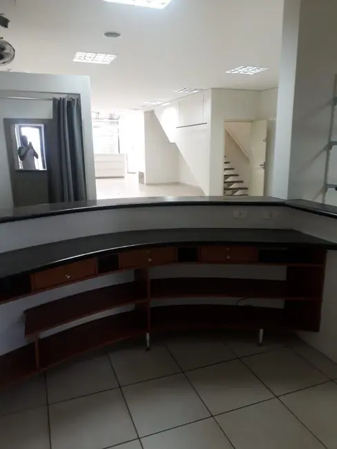 Loja para alugar, 262m2 em Piracicaba - SP - imagem 3 Foto 3 de Loja para alugar, 262m2 em Piracicaba - SP