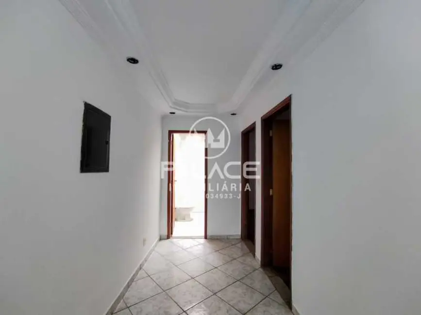 Foto 5 de Casa com 4 quartos para alugar, 200m2 em Piracicaba - SP
