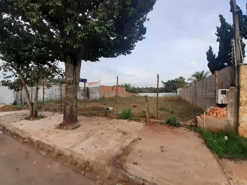 Foto 2 de Terreno / Lote à venda, 1411m2 em Piracicaba - SP