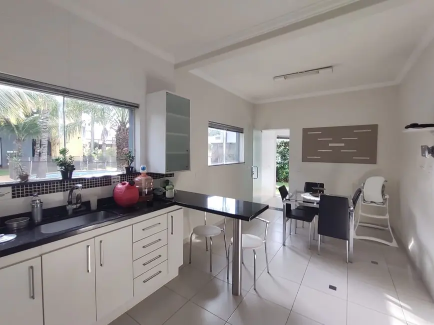 Foto 4 de Casa de Condomínio com 4 quartos à venda, 300m2 em Piracicaba - SP