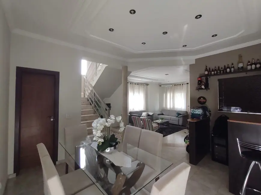 Foto 2 de Casa de Condomínio com 4 quartos à venda, 300m2 em Piracicaba - SP