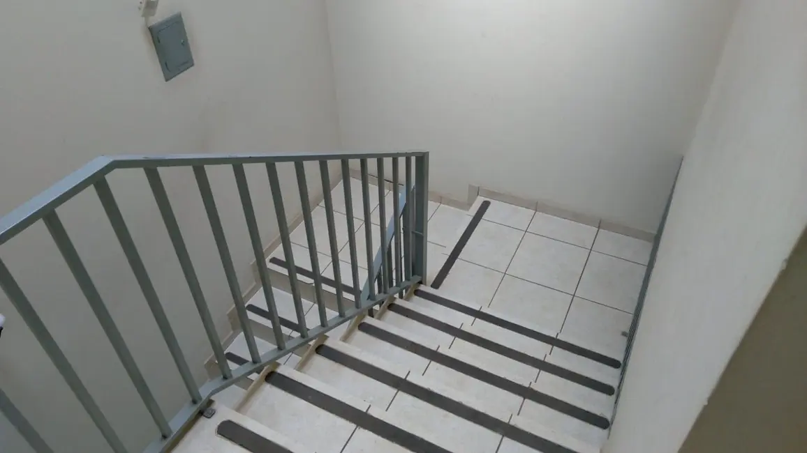 Loja à venda, 182m2 em Piracicaba - SP - imagem 6 Foto 6 de Loja à venda, 182m2 em Piracicaba - SP