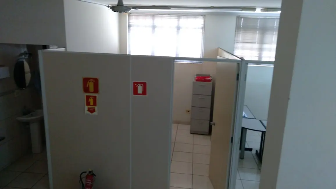 Loja à venda, 182m2 em Piracicaba - SP - imagem 7 Foto 7 de Loja à venda, 182m2 em Piracicaba - SP