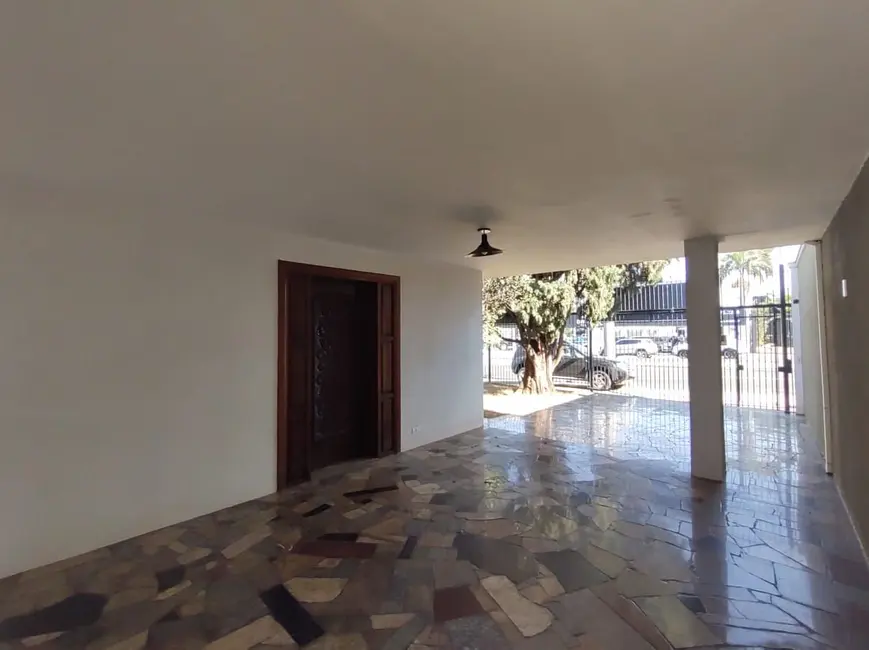 Foto 4 de Casa Comercial com 3 quartos para alugar, 219m2 em Piracicaba - SP
