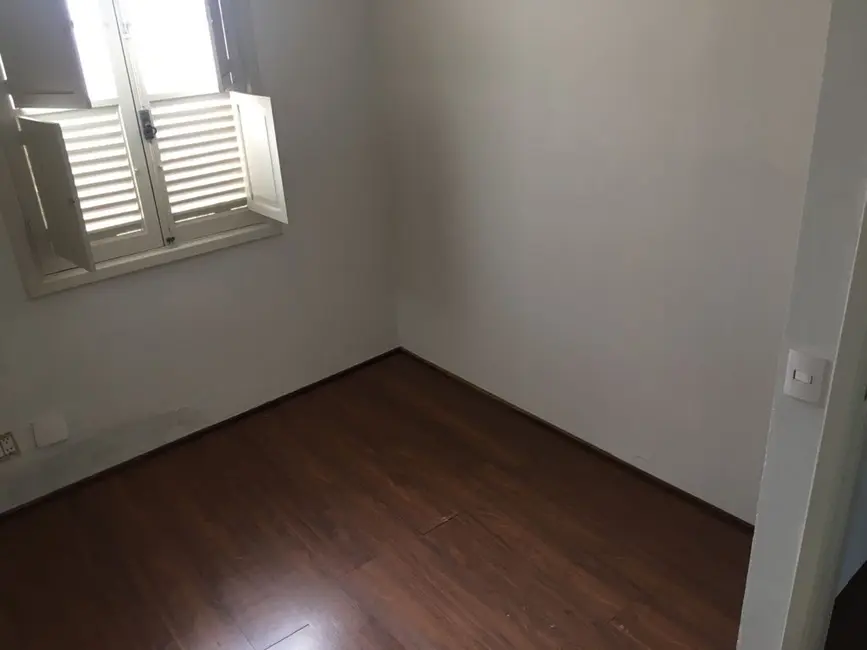 Foto 5 de Casa com 3 quartos para alugar, 244m2 em Piracicaba - SP