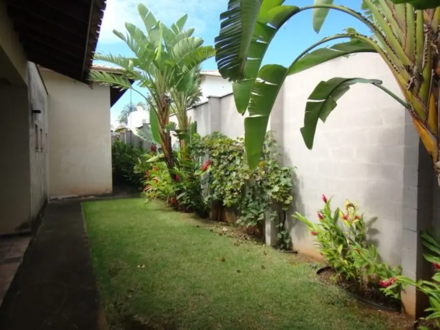 Casa de Condomínio com 4 quartos à venda, 463m2 em Piracicaba - SP - imagem 4 Foto 4 de Casa de Condomínio com 4 quartos à venda, 463m2 em Piracicaba - SP