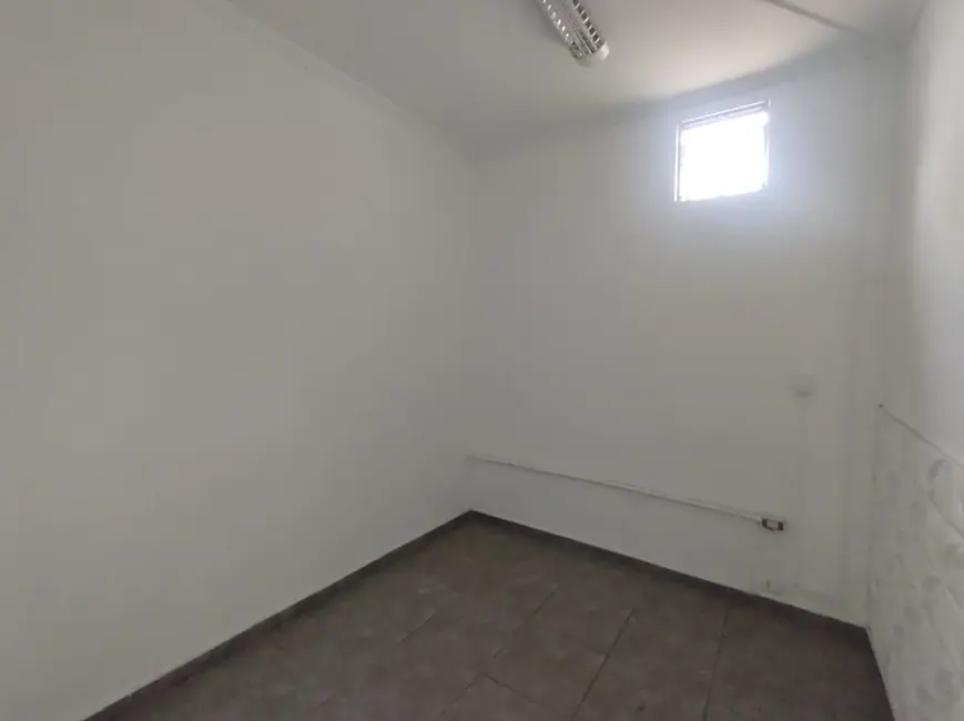 Foto 6 de Casa Comercial com 8 quartos à venda, 267m2 em Piracicaba - SP
