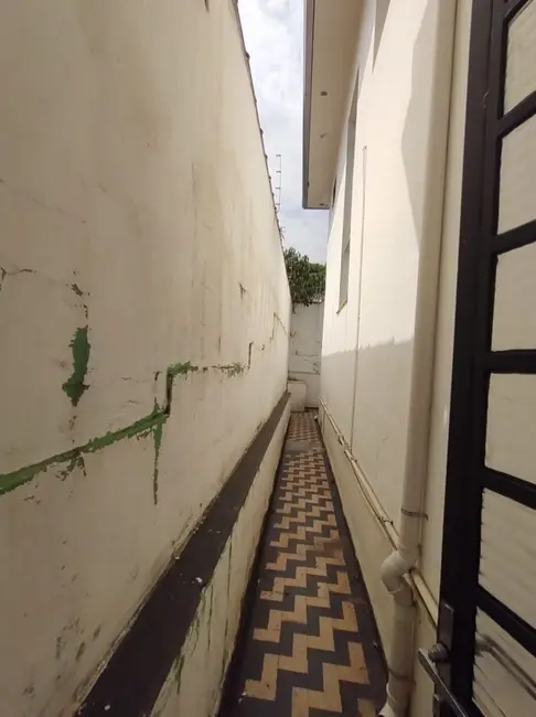 Foto 4 de Casa Comercial com 8 quartos à venda, 267m2 em Piracicaba - SP