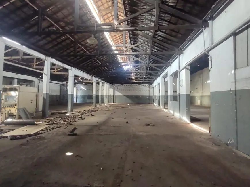 Foto 3 de Loja para alugar, 1489m2 em Piracicaba - SP