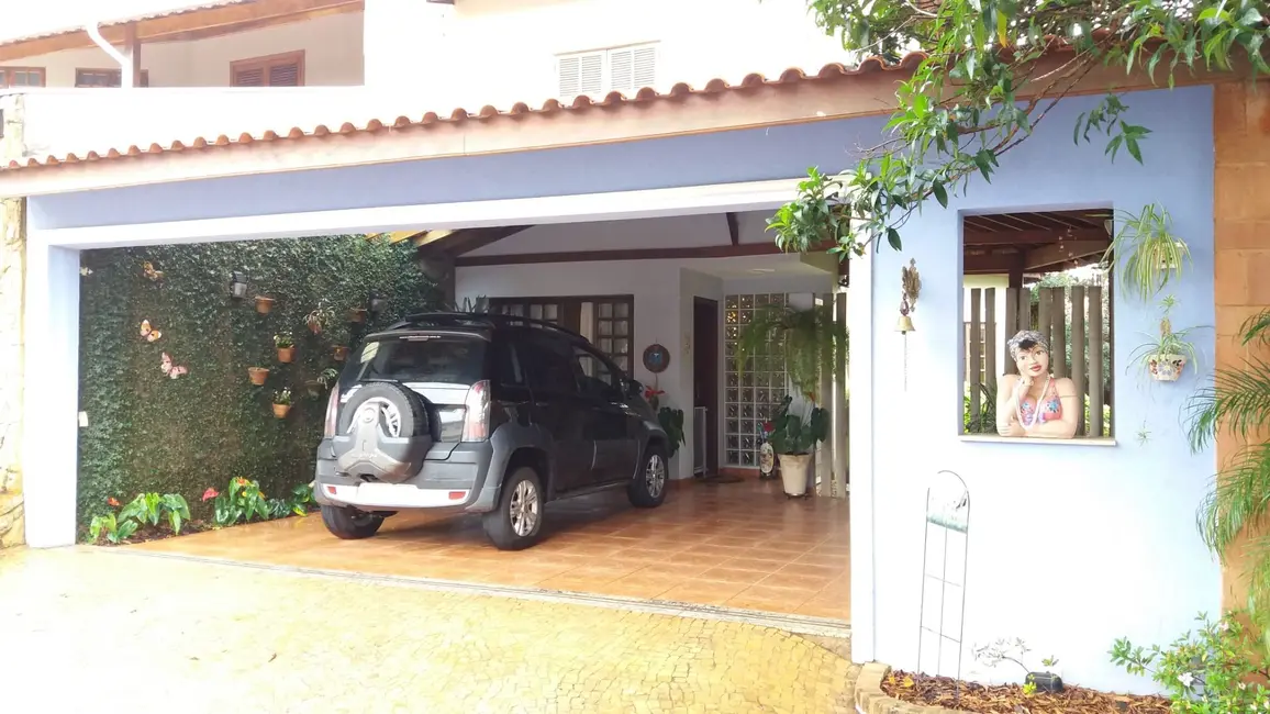 Casa de Condomínio com 3 quartos à venda, 250m2 em Piracicaba - SP - imagem 3 Foto 3 de Casa de Condomínio com 3 quartos à venda, 250m2 em Piracicaba - SP