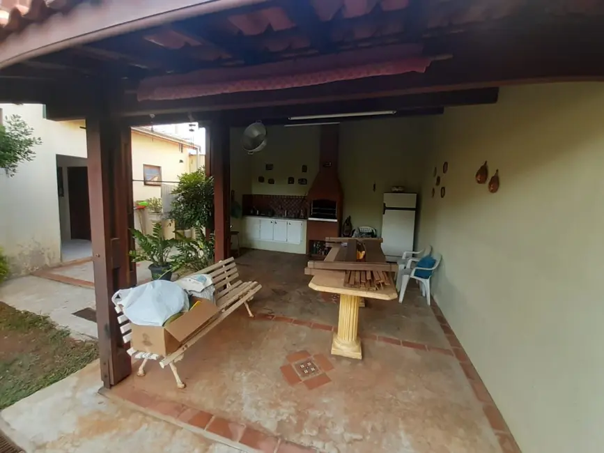 Casa de Condomínio com 3 quartos à venda, 250m2 em Piracicaba - SP - imagem 8 Foto 8 de Casa de Condomínio com 3 quartos à venda, 250m2 em Piracicaba - SP