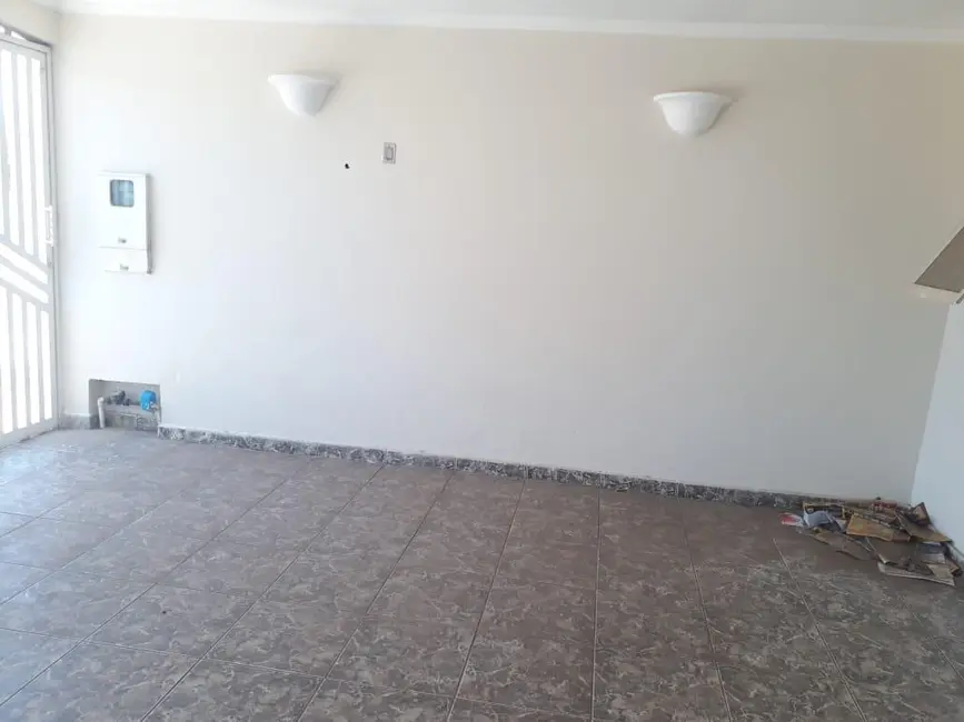 Foto 3 de Casa com 3 quartos para alugar, 125m2 em Piracicaba - SP