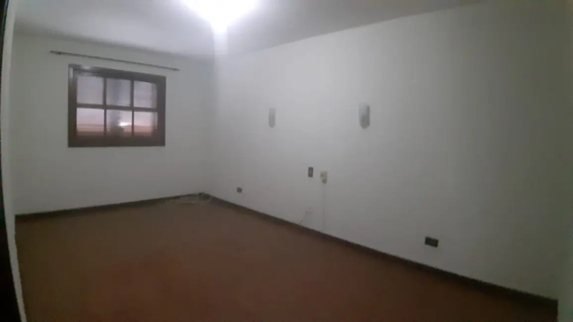 Casa com 4 quartos à venda e para alugar, 304m2 em Piracicaba - SP - imagem 4 Foto 4 de Casa com 4 quartos à venda e para alugar, 304m2 em Piracicaba - SP