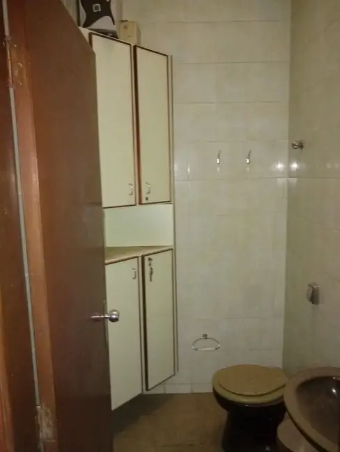 Casa Comercial à venda, 202m2 em Piracicaba - SP - imagem 5 Foto 5 de Casa Comercial à venda, 202m2 em Piracicaba - SP