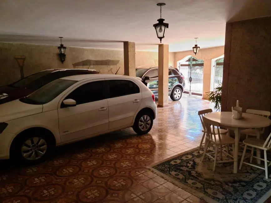 Casa com 3 quartos à venda, 252m2 em Piracicaba - SP - imagem 5 Foto 5 de Casa com 3 quartos à venda, 252m2 em Piracicaba - SP