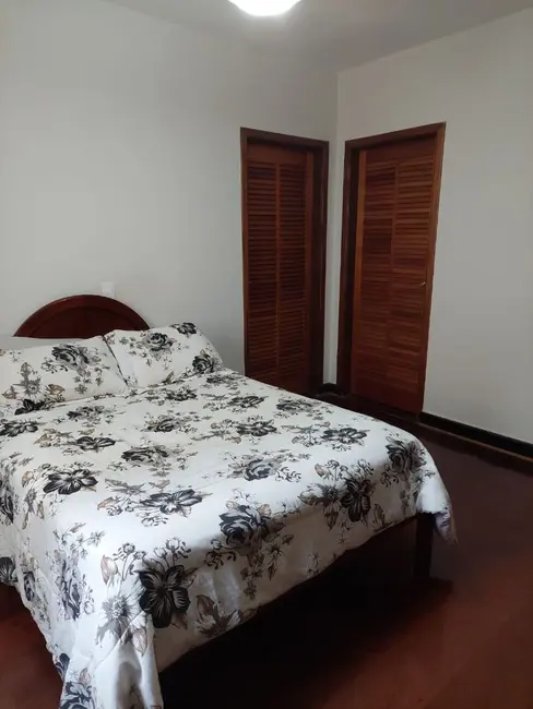 Casa com 5 quartos à venda, 305m2 em Piracicaba - SP - imagem 5 Foto 5 de Casa com 5 quartos à venda, 305m2 em Piracicaba - SP