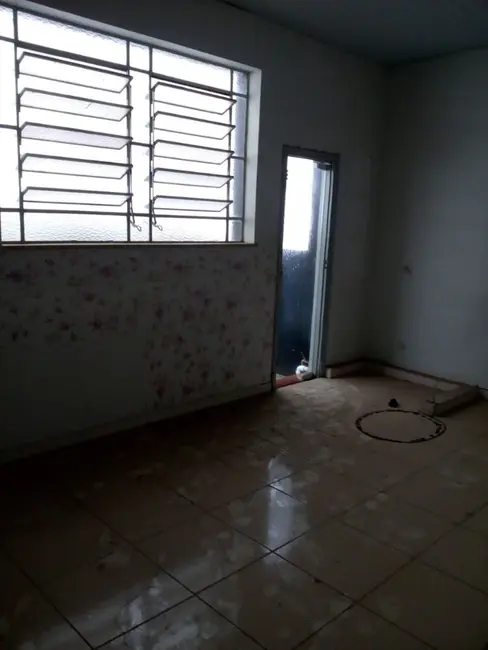 Loja à venda, 136m2 em Piracicaba - SP - imagem 4 Foto 4 de Loja à venda, 136m2 em Piracicaba - SP