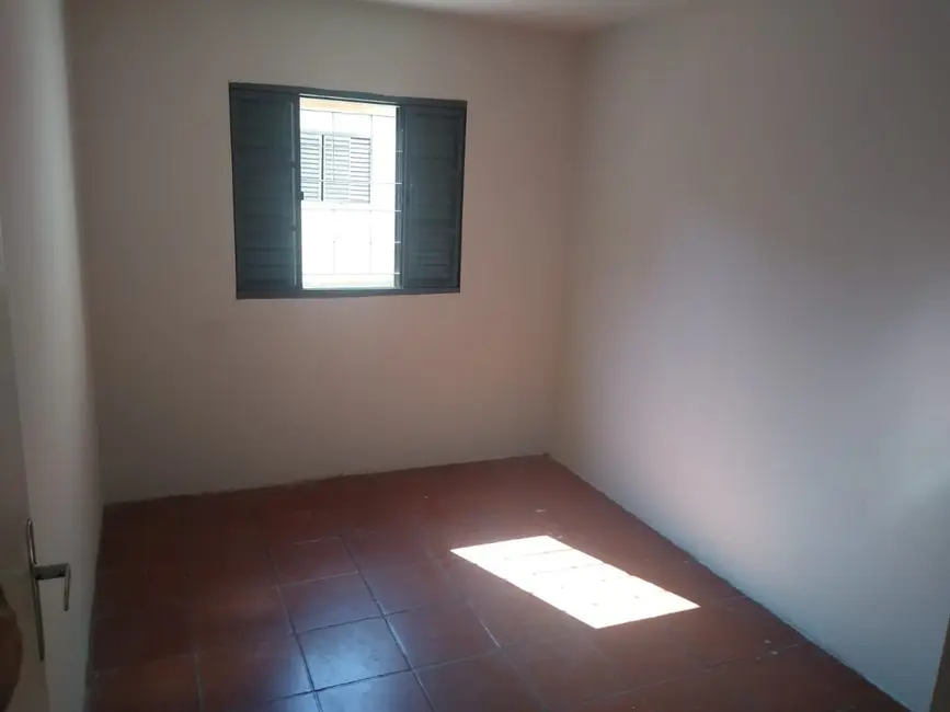 Casa com 2 quartos à venda, 145m2 em Piracicaba - SP - imagem 8 Foto 8 de Casa com 2 quartos à venda, 145m2 em Piracicaba - SP