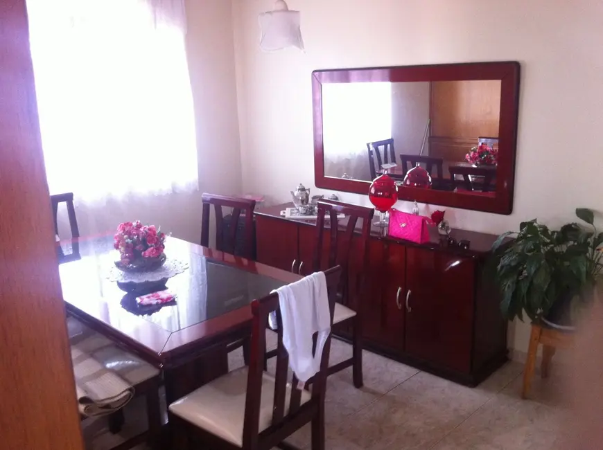 Casa com 2 quartos à venda, 320m2 em Piracicaba - SP - imagem 4 Foto 4 de Casa com 2 quartos à venda, 320m2 em Piracicaba - SP