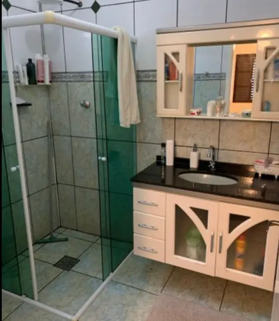 Casa com 3 quartos à venda, 200m2 em Charqueada - SP - imagem 4 Foto 4 de Casa com 3 quartos à venda, 200m2 em Charqueada - SP