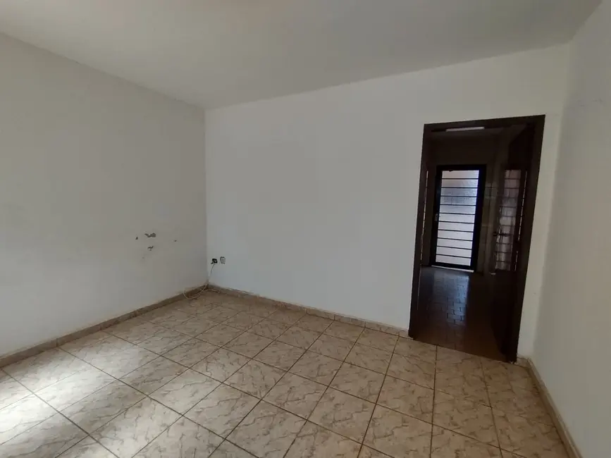 Casa com 2 quartos à venda, 81m2 em Piracicaba - SP - imagem 6 Foto 6 de Casa com 2 quartos à venda, 81m2 em Piracicaba - SP