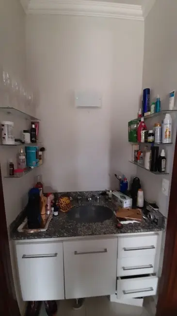 Casa com 4 quartos à venda, 326m2 em Piracicaba - SP - imagem 4 Foto 4 de Casa com 4 quartos à venda, 326m2 em Piracicaba - SP