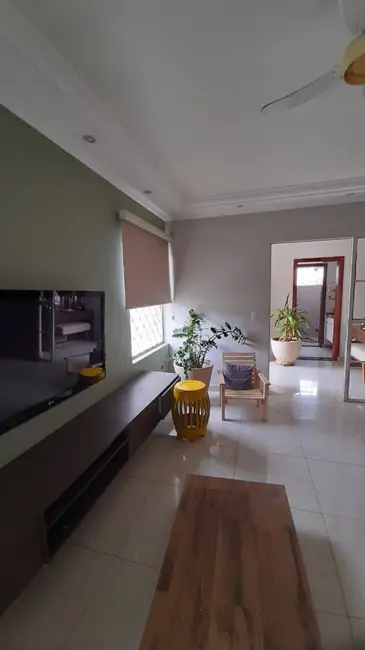 Casa com 4 quartos à venda, 326m2 em Piracicaba - SP - imagem 7 Foto 7 de Casa com 4 quartos à venda, 326m2 em Piracicaba - SP