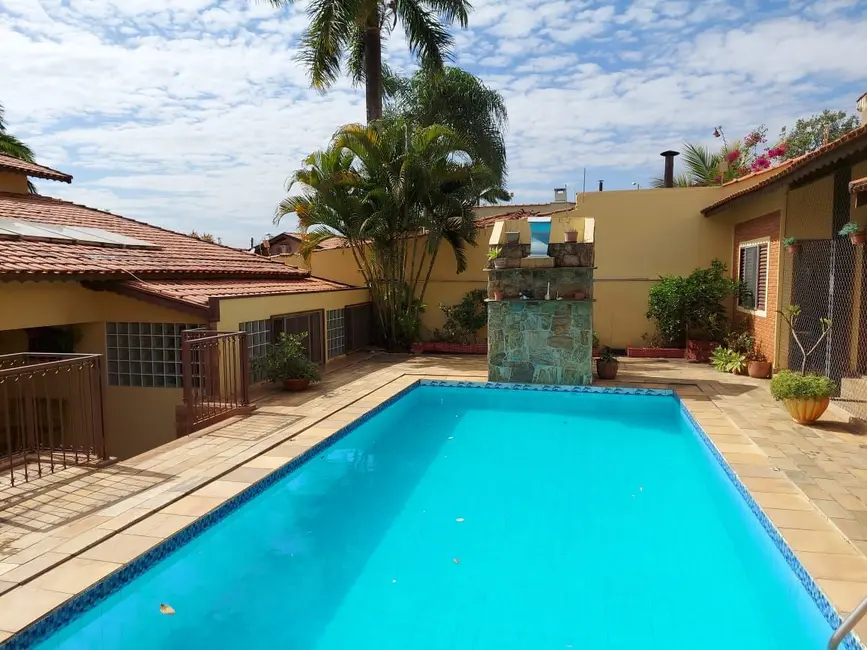 Foto 7 de Casa com 3 quartos à venda, 299m2 em Aguas De Sao Pedro - SP