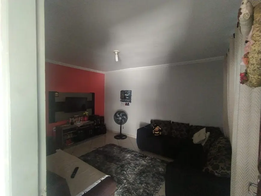 Casa com 3 quartos à venda, 150m2 em Piracicaba - SP - imagem 8 Foto 8 de Casa com 3 quartos à venda, 150m2 em Piracicaba - SP