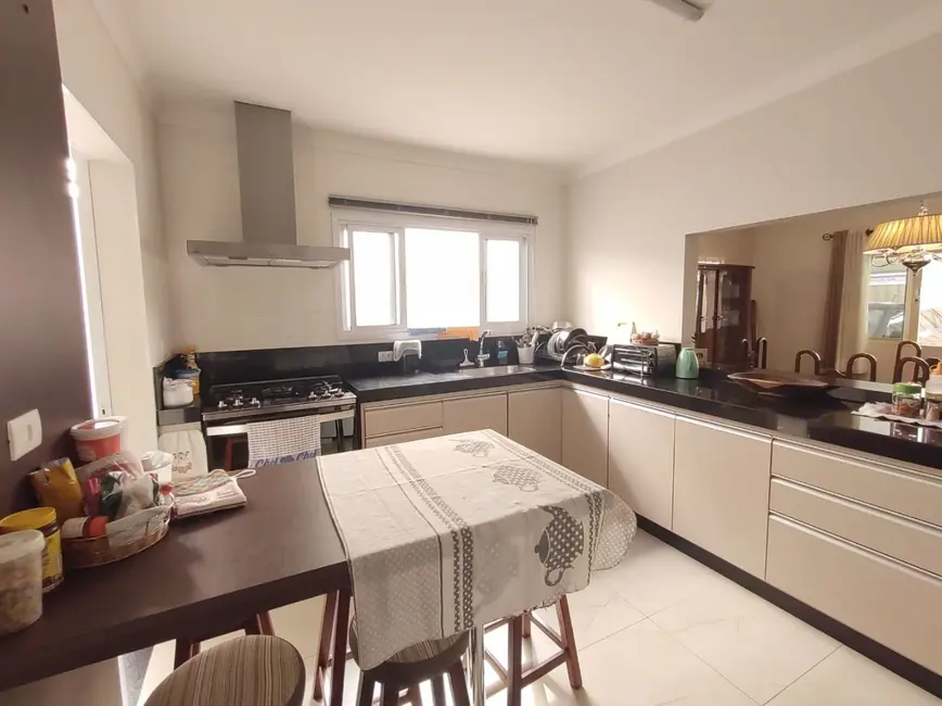 Casa com 3 quartos à venda, 163m2 em Piracicaba - SP - imagem 3 Foto 3 de Casa com 3 quartos à venda, 163m2 em Piracicaba - SP