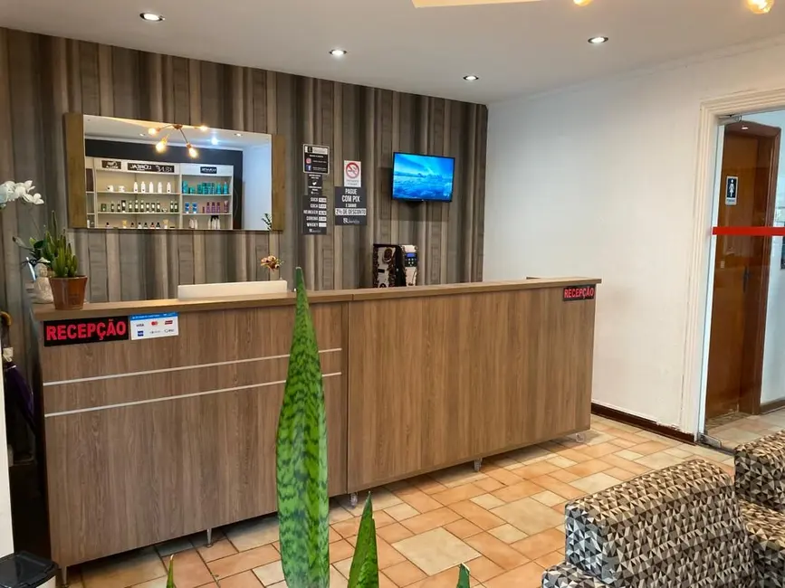 Foto 4 de Casa Comercial à venda e para alugar, 207m2 em Piracicaba - SP