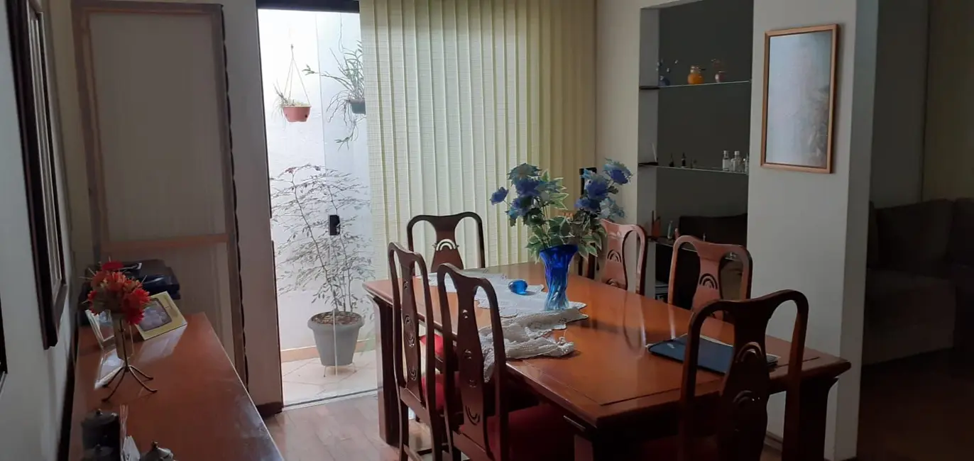 Casa com 3 quartos à venda, 125m2 em Piracicaba - SP - imagem 4 Foto 4 de Casa com 3 quartos à venda, 125m2 em Piracicaba - SP