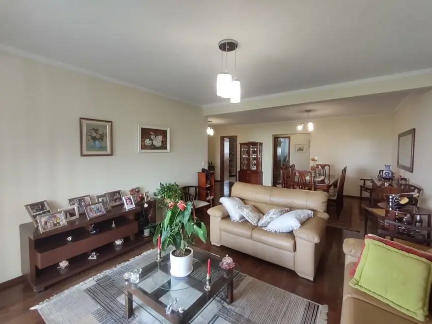 Foto 2 de Apartamento com 4 quartos à venda, 190m2 em Piracicaba - SP