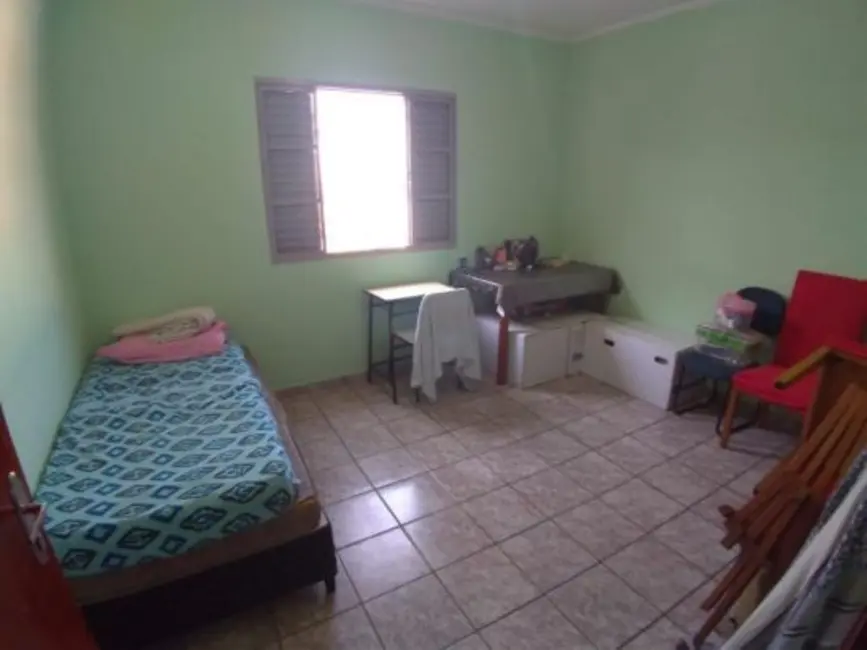 Foto 8 de Casa com 4 quartos à venda, 159m2 em Sao Pedro - SP