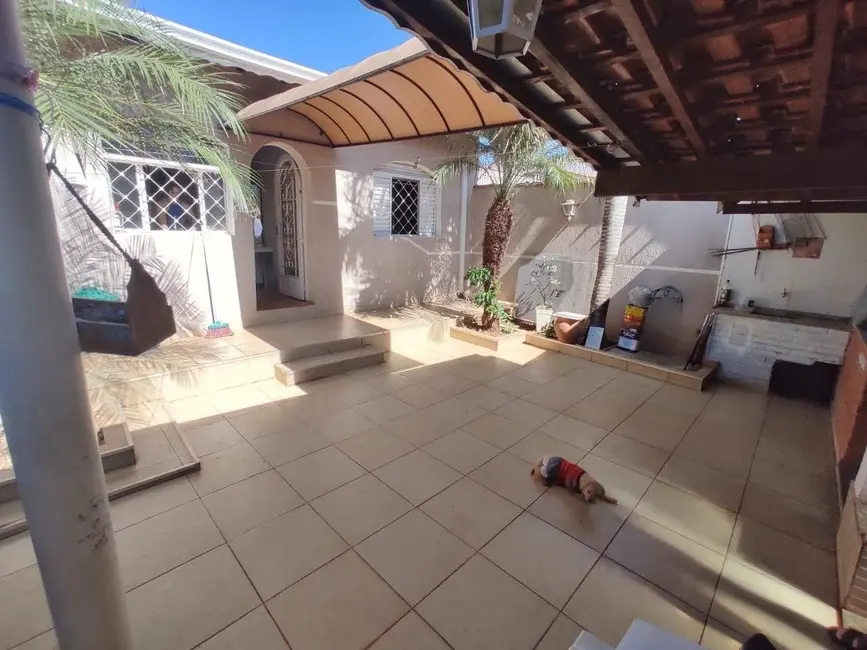 Casa com 3 quartos à venda, 150m2 em Piracicaba - SP - imagem 4 Foto 4 de Casa com 3 quartos à venda, 150m2 em Piracicaba - SP