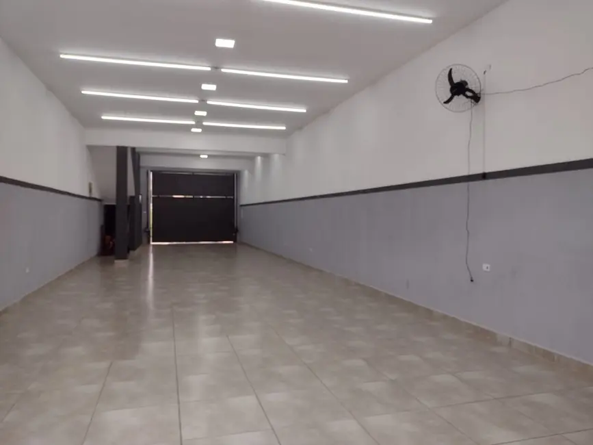 Loja para alugar, 400m2 em Piracicaba - SP - imagem 2 Foto 2 de Loja para alugar, 400m2 em Piracicaba - SP