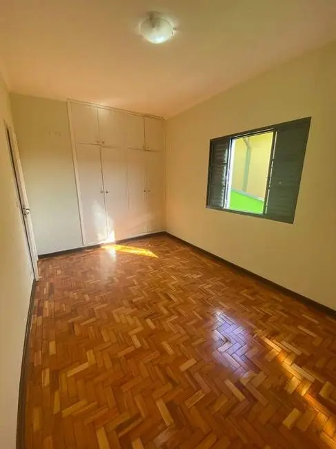 Casa com 3 quartos à venda, 180m2 em Piracicaba - SP - imagem 5 Foto 5 de Casa com 3 quartos à venda, 180m2 em Piracicaba - SP