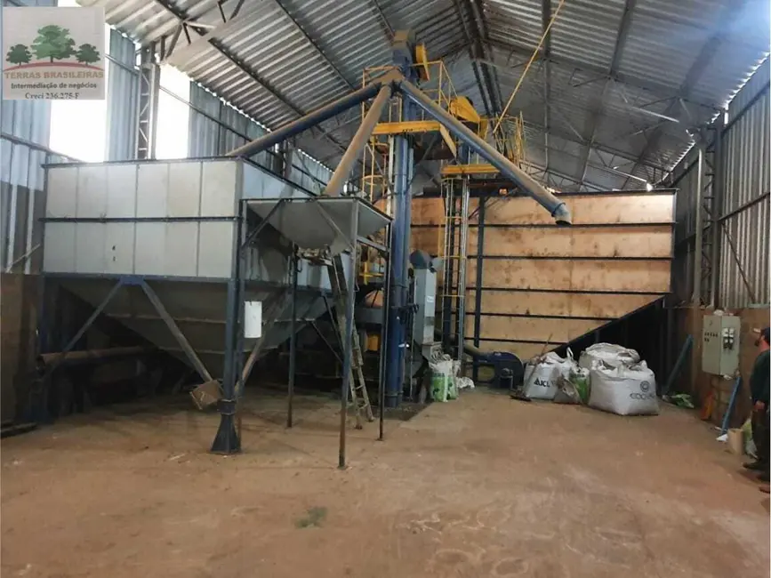 Foto 6 de Fazenda / Haras com 10 quartos à venda, 2000m2 em Perdizes - MG