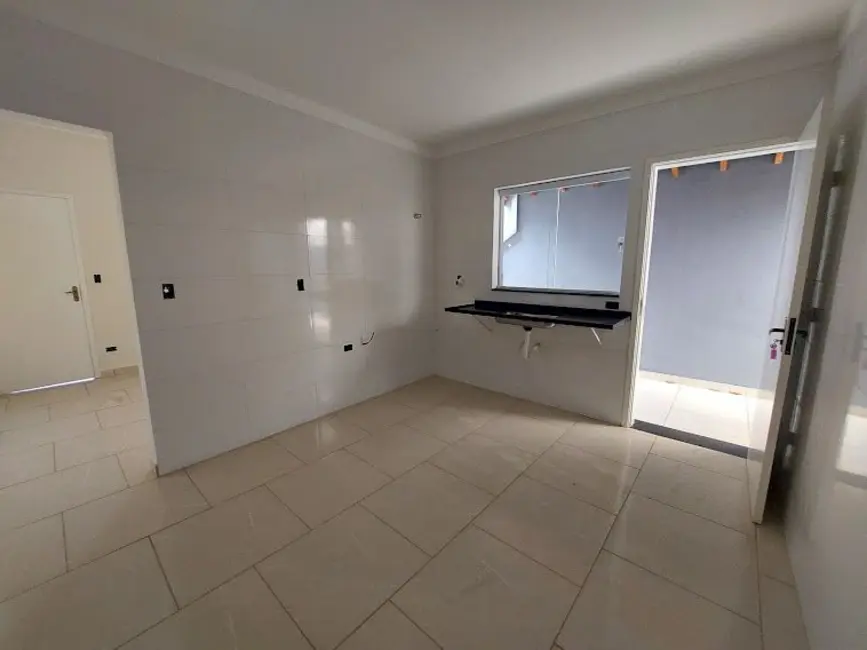 Foto 2 de Casa com 3 quartos à venda, 85m2 em Piracicaba - SP