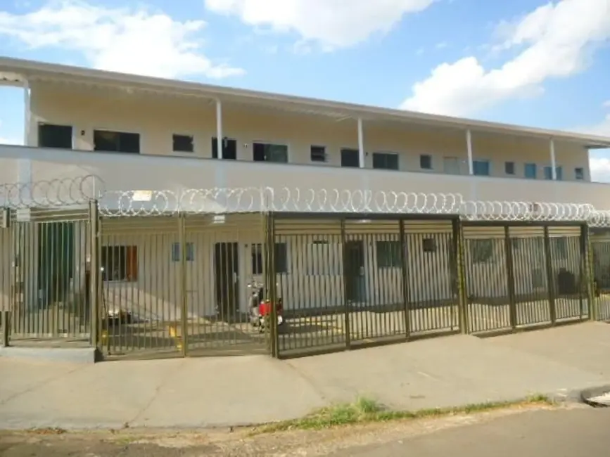 Kitnet com 1 quarto para alugar, 20m2 em Piracicaba - SP - imagem 1 Foto 1 de Kitnet com 1 quarto para alugar, 20m2 em Piracicaba - SP