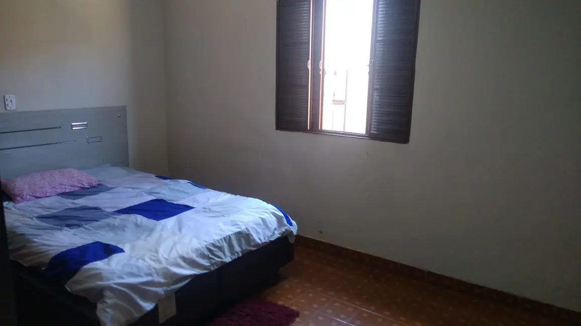 Casa com 4 quartos à venda, 96m2 em Piracicaba - SP - imagem 8 Foto 8 de Casa com 4 quartos à venda, 96m2 em Piracicaba - SP