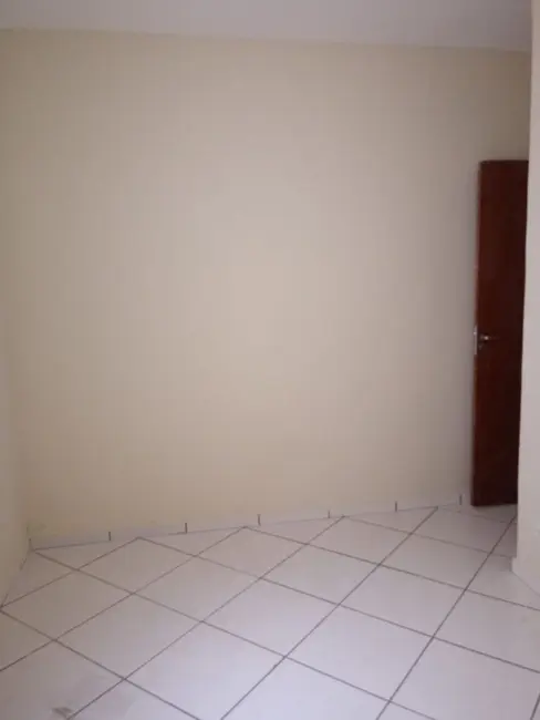 Casa com 2 quartos à venda, 61m2 em Piracicaba - SP - imagem 4 Foto 4 de Casa com 2 quartos à venda, 61m2 em Piracicaba - SP